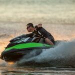 ¿CUÁL ES LA VELOCIDAD MÁXIMA DE UNA MOTO DE AGUA? · imagen 1