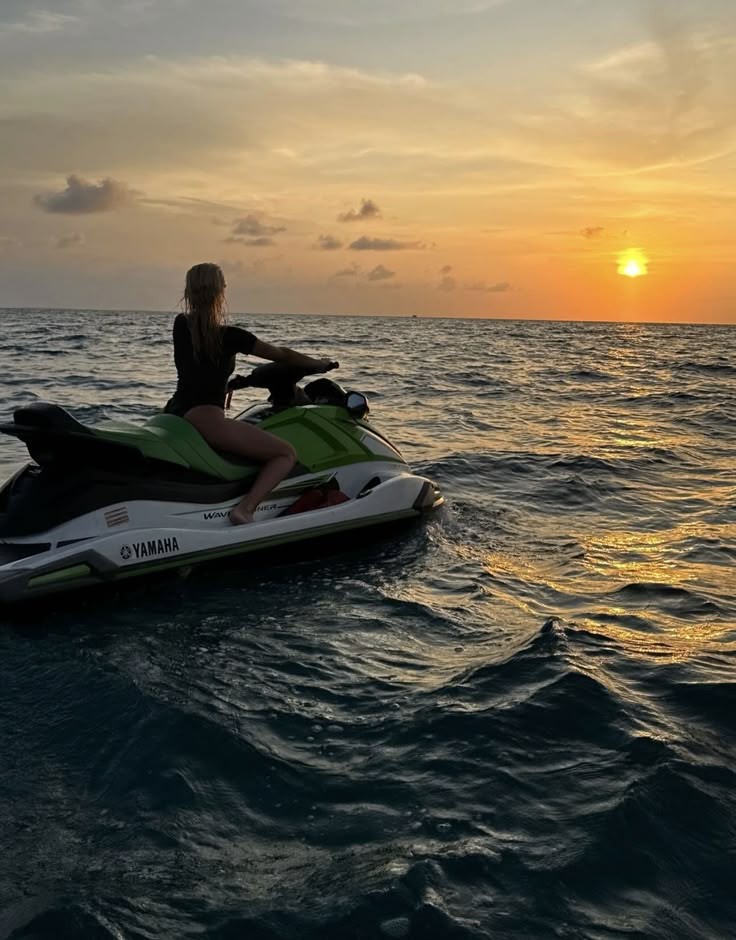 ¿CUÁNTOS KILÓMETROS PUEDE HACER UNA MOTO DE AGUA? · imagen 2